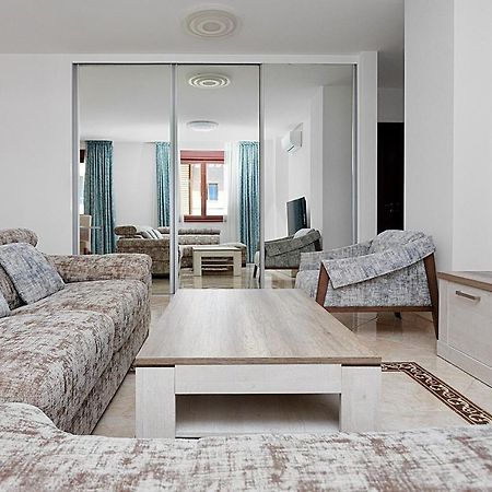 Three Bedroom Spacious Apartment Anatolia Budva Exterior foto